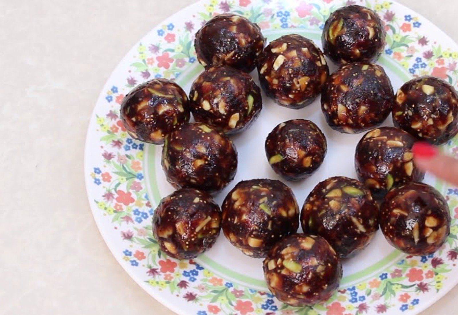 Dry Fruits Ladoo Recipe (Sugar Free)